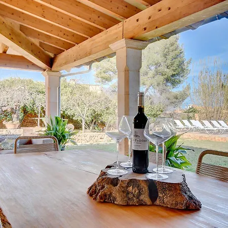Villa Can Estela