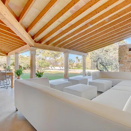 Villa Can Estela *